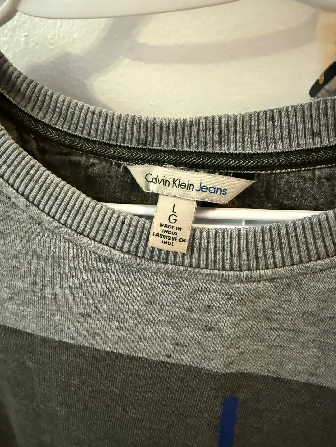 Calvin Klein Jeans Men's Grey Sweatshirt Size Large image indicator(2)