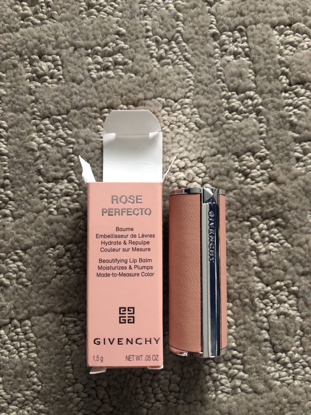 Givenchy Rose Perfecto Beautifying Lip Balm 001 Rose