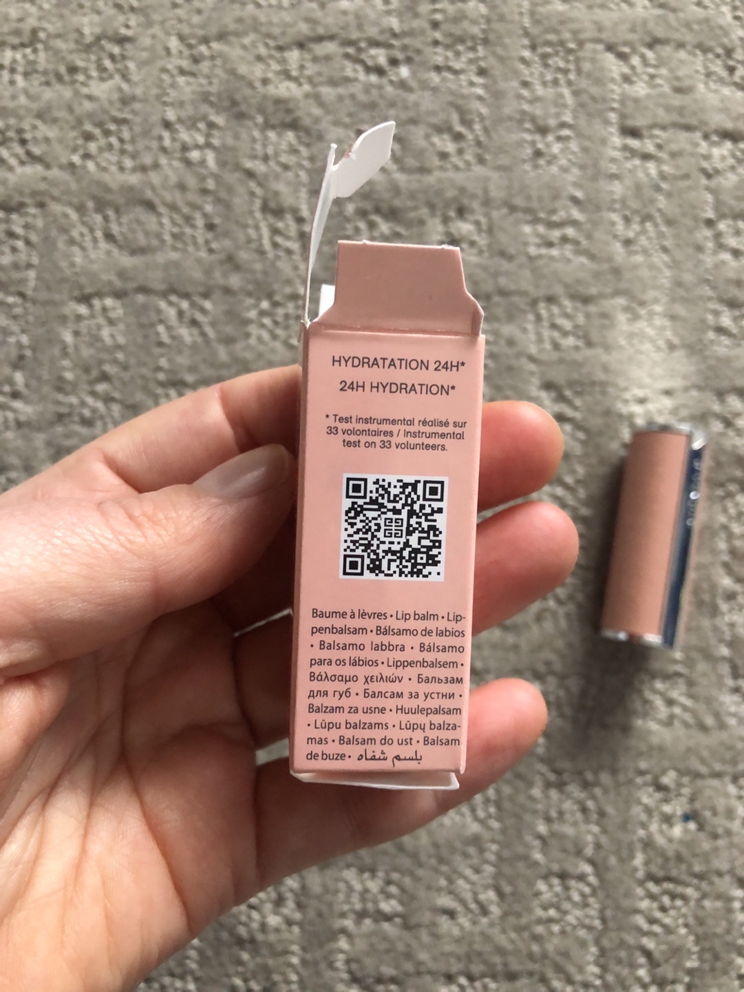 Givenchy Rose Perfecto Beautifying Lip Balm 001 Rose - photo 4