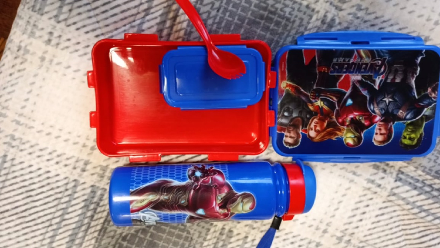 Marvel Avengers Endgame Kids Lunchbox Set #freecycle - photo 3