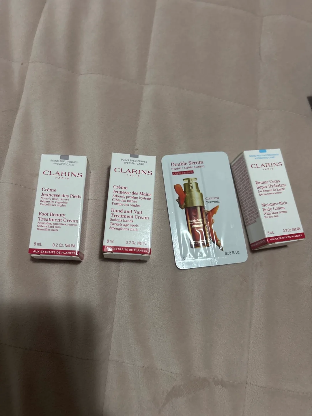 Clarins Body Coach Hydrating Trio Set image indicator(2)