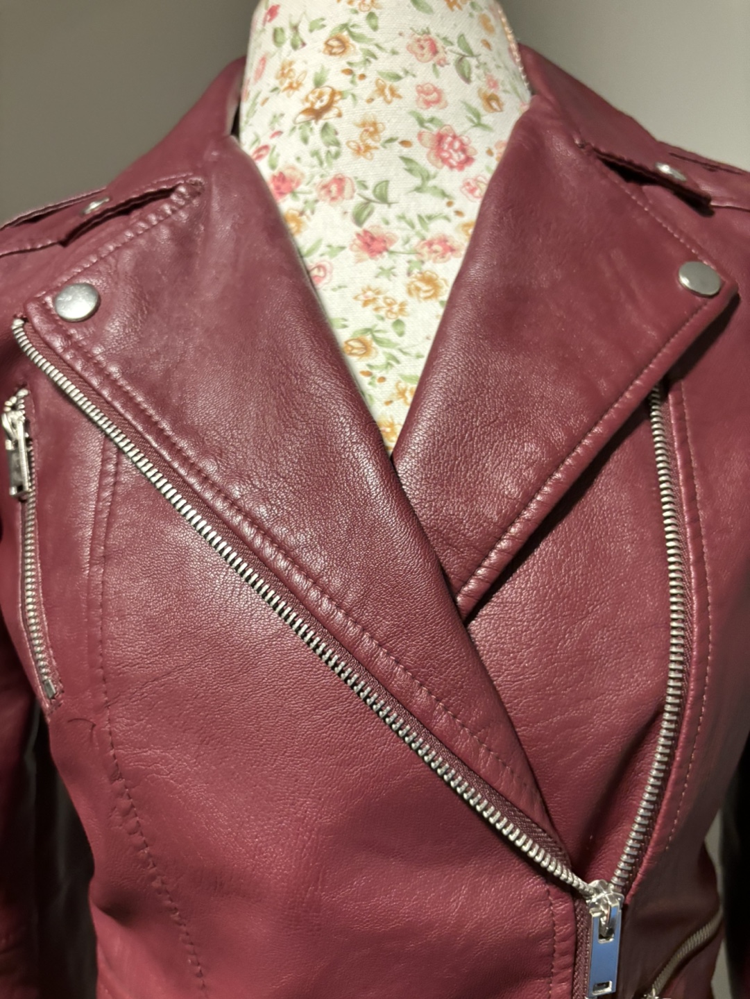Brand New Vero Moda Burgundy Faux Leather Moto Jacket - photo 2