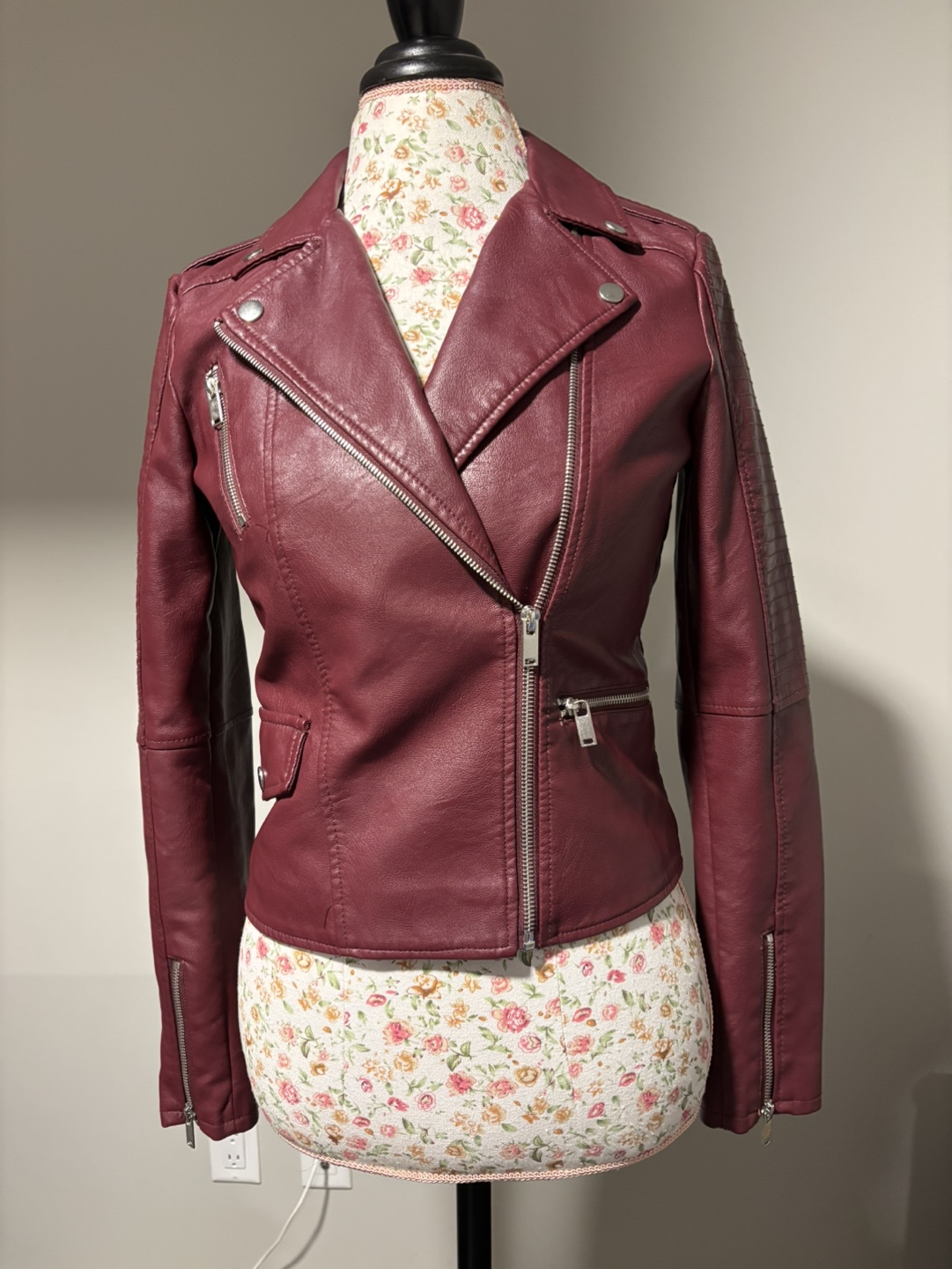 Brand New Vero Moda Burgundy Faux Leather Moto Jacket