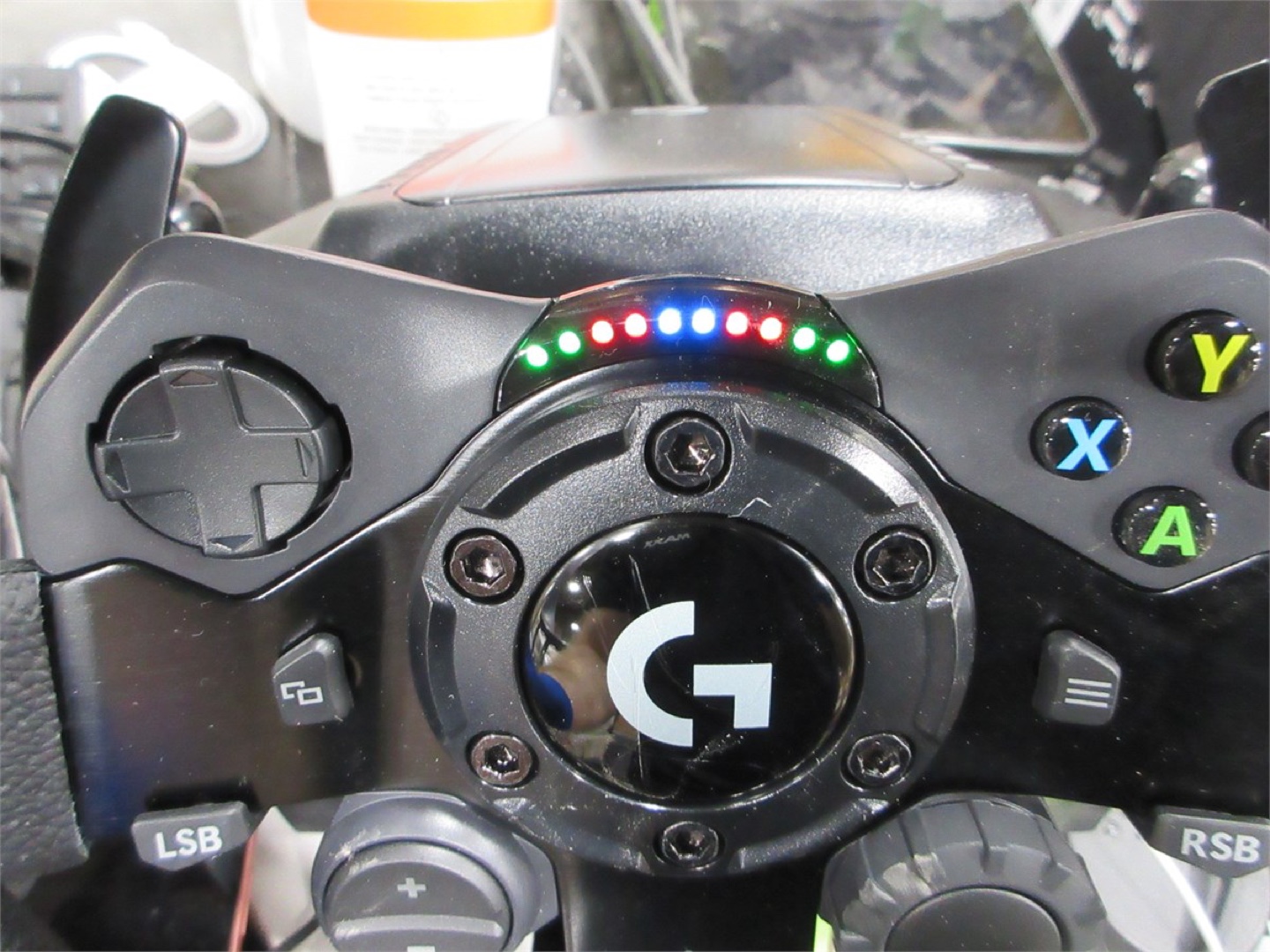 Logitech G923 Racing Wheel and Pedals for Xbox One and PC - photo 2