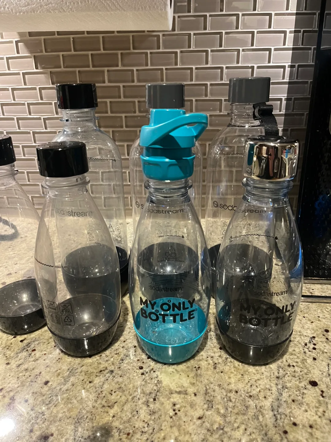 Sodastream Machine & Bottle Set image indicator(4)