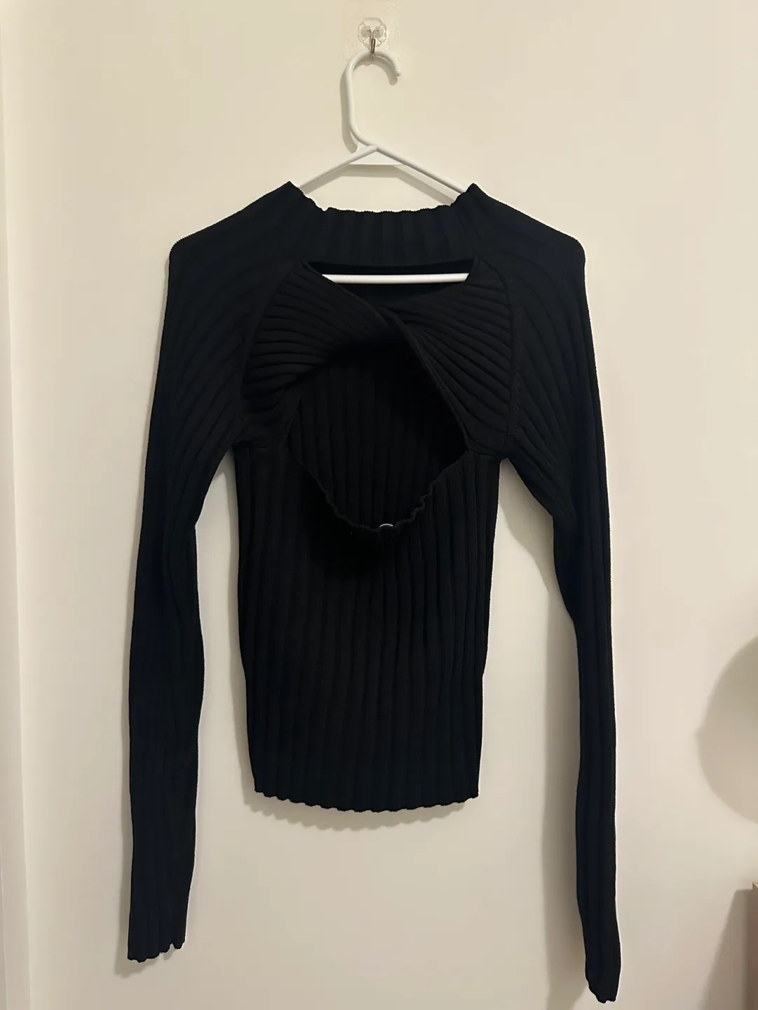 OAK + FORT Black Ribbed Knit Cut-Out Sweater image indicator(2)