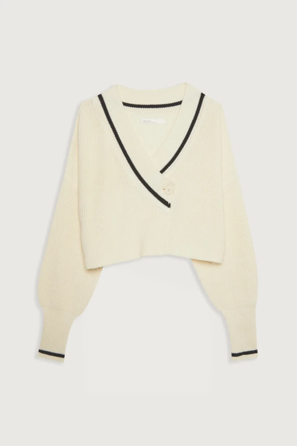 OAK + FORT Cream-coloured cropped cardigan with navy trim image indicator(3)