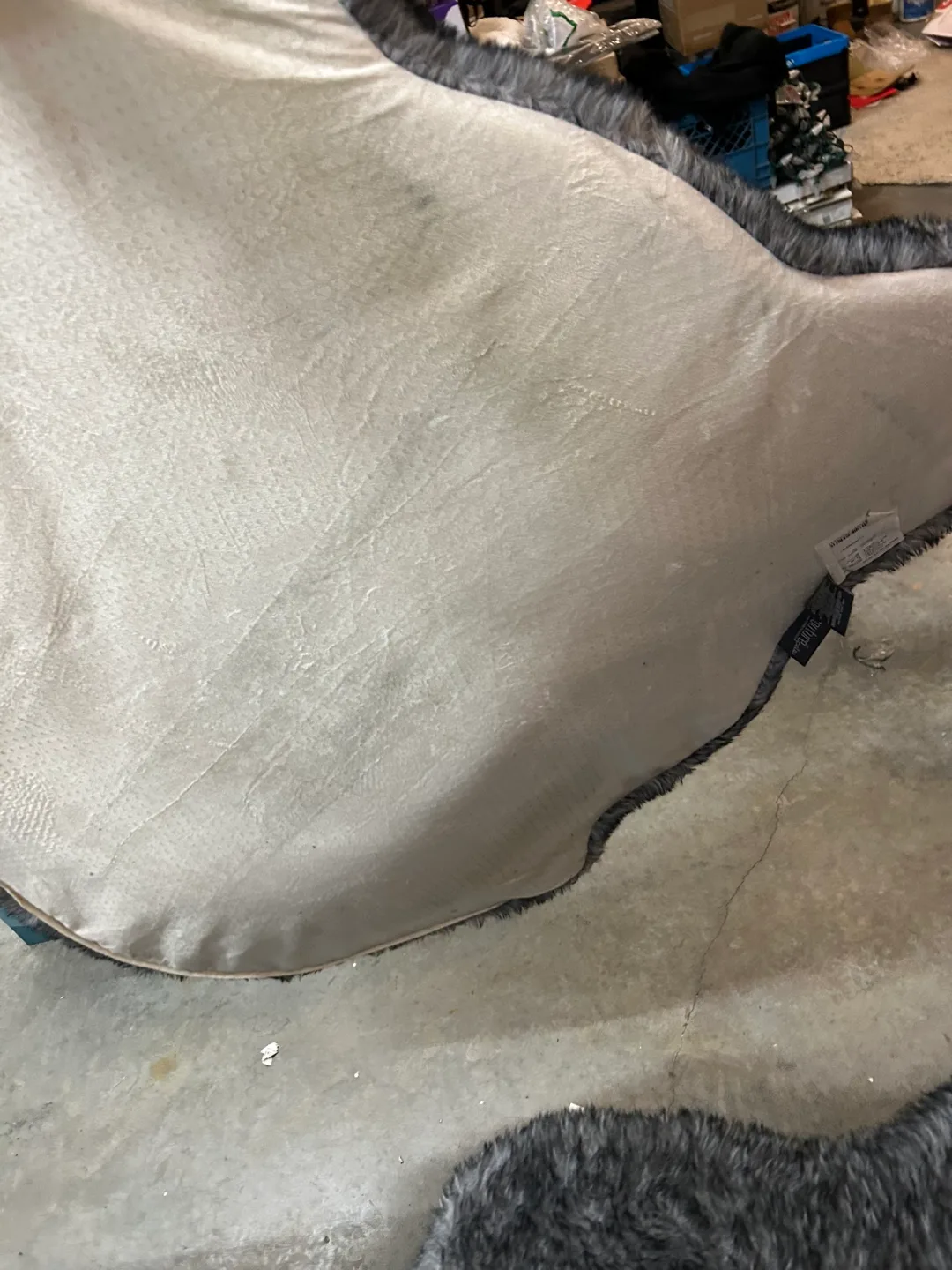 Grey Faux Fur Rug image indicator(2)