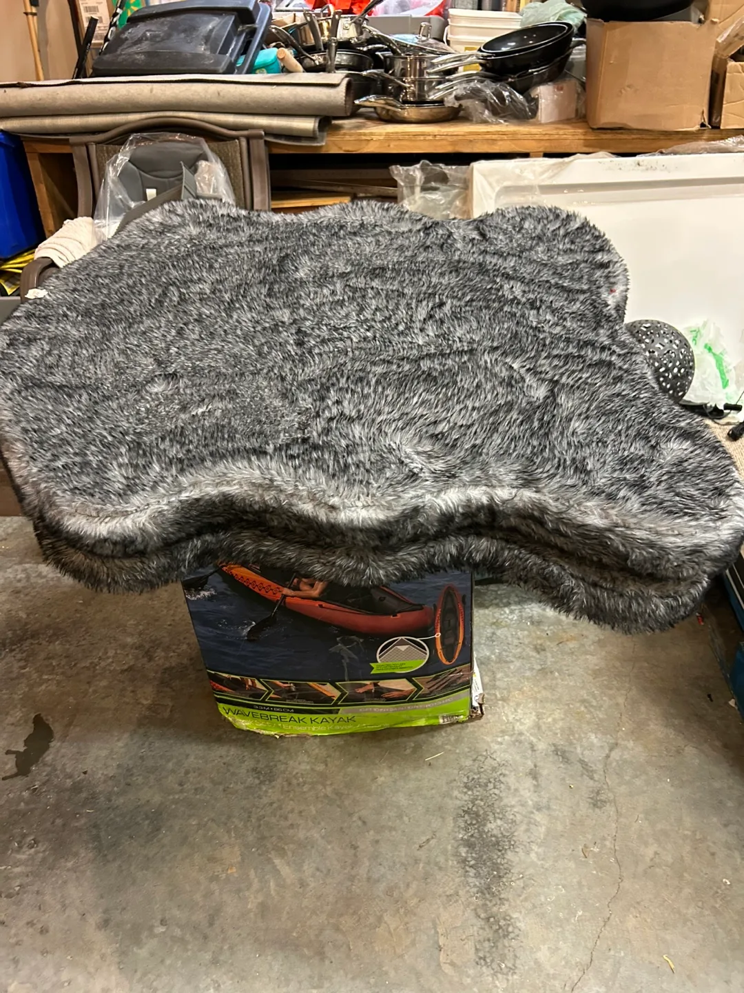 Grey Faux Fur Rug image indicator(3)