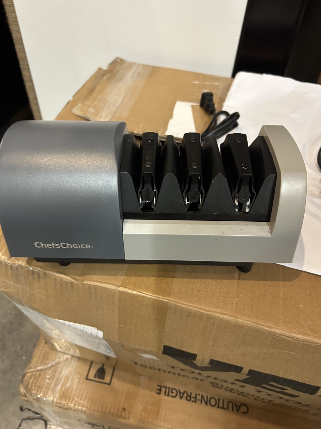 Chef'sChoice 1520 Electric Knife Sharpening Station