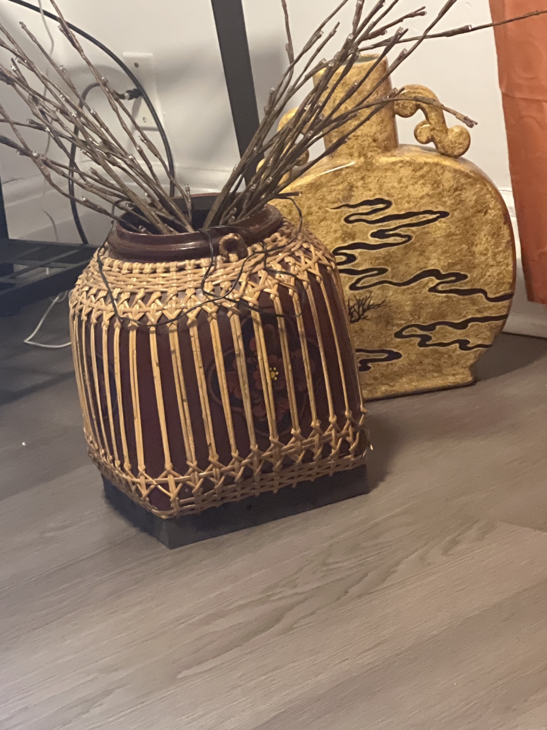#FREECYCLE.  Chinese rice  box Planter with Decorative Vase