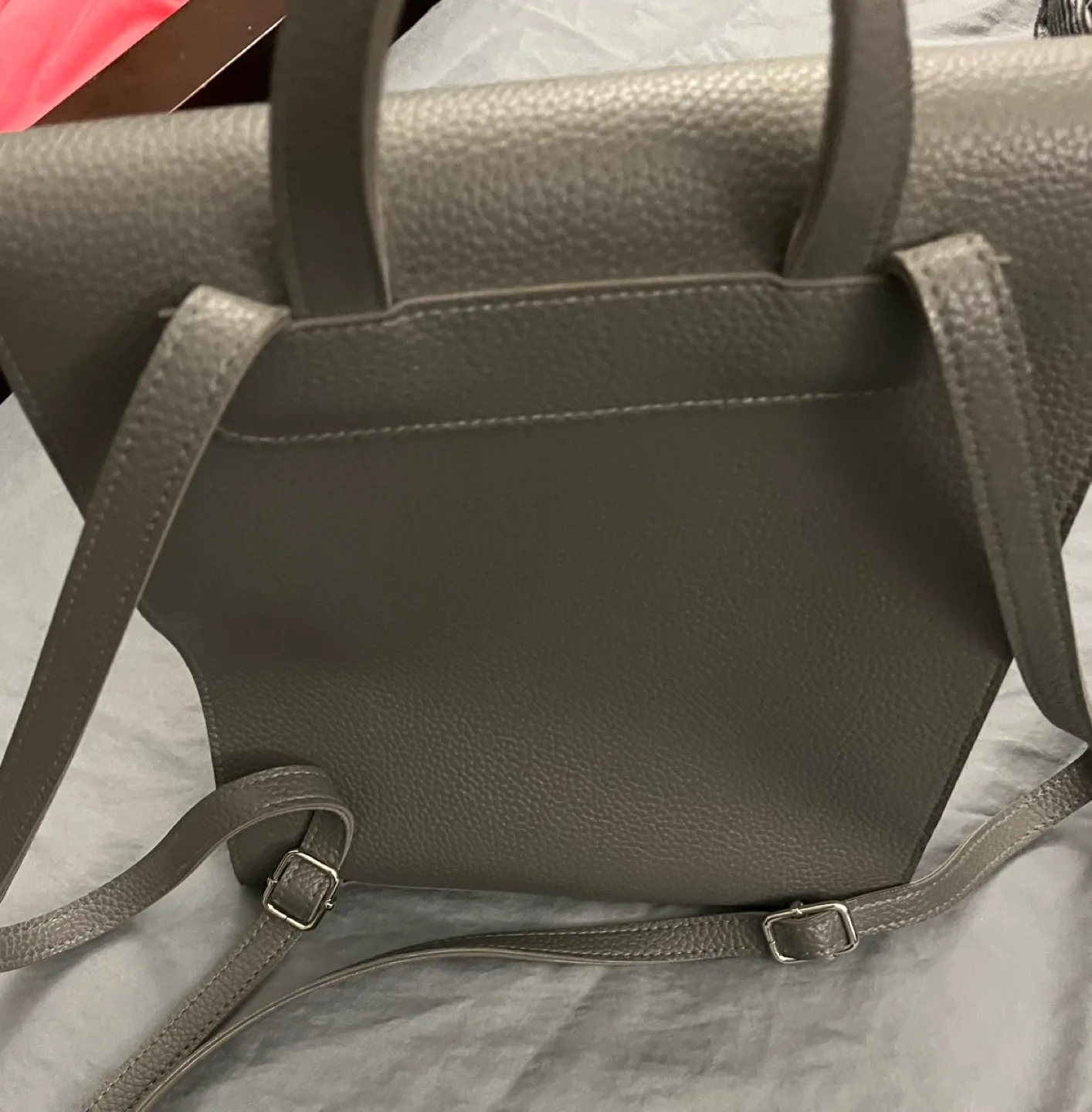 Grey beauty Boutique Backpack image indicator(8)