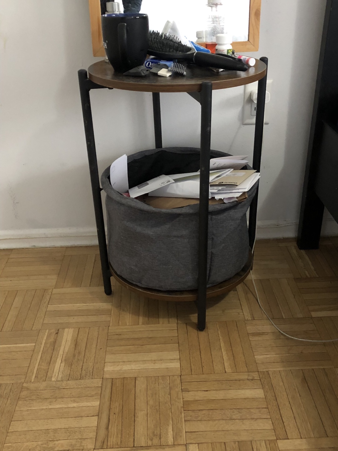 Coffee Table/ Bed Side table