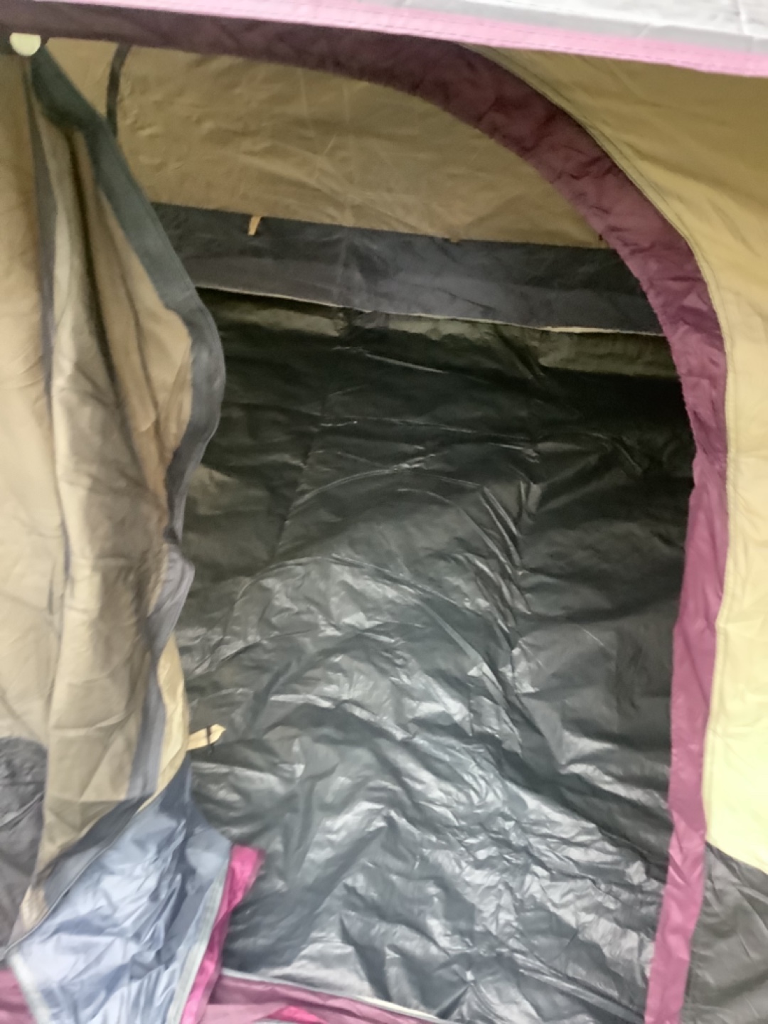 Four person tent - photo 2