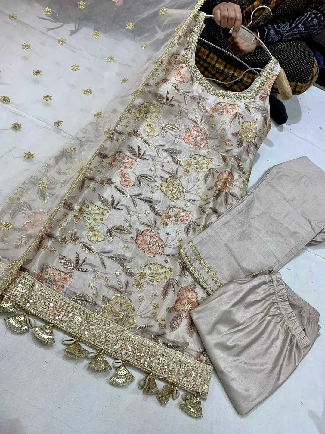 Partywear suits moving sale urgent thumbnail