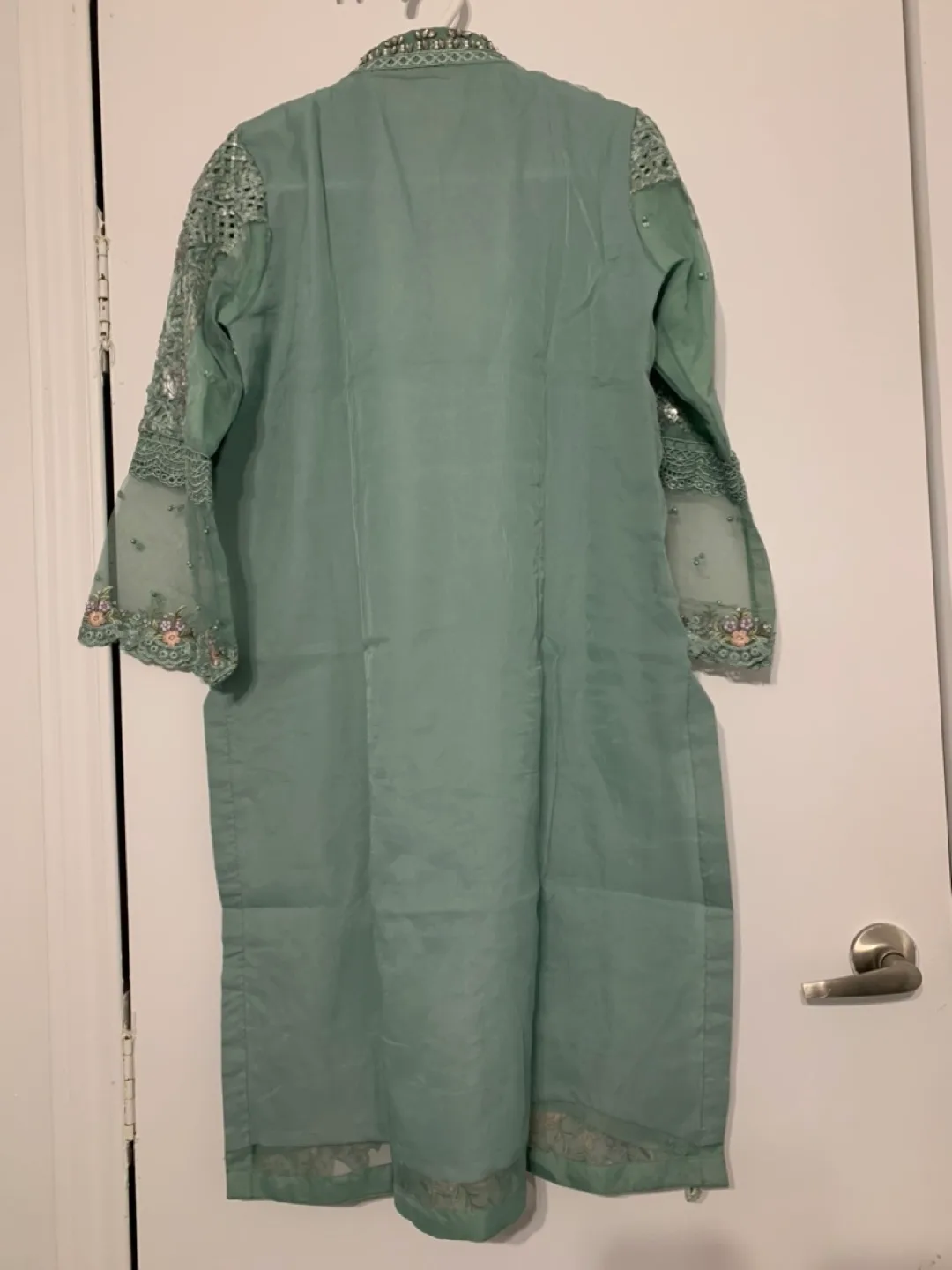 Beautiful Sage Green Embroidered Shalwar Kameez image indicator(2)