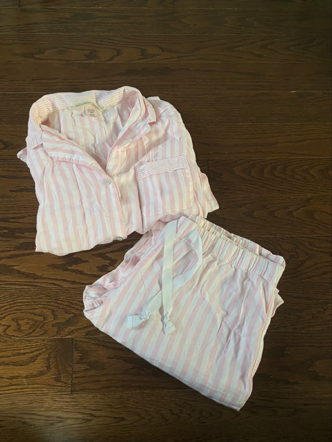 Victoria's Secret Pink Pajama Set thumbnail