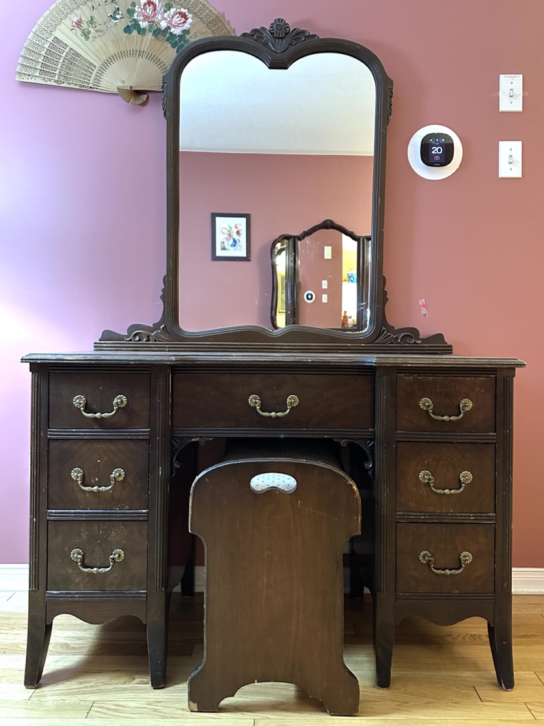1923 Antique Solid Wood Vanity with Bench (CAN DELIVER)