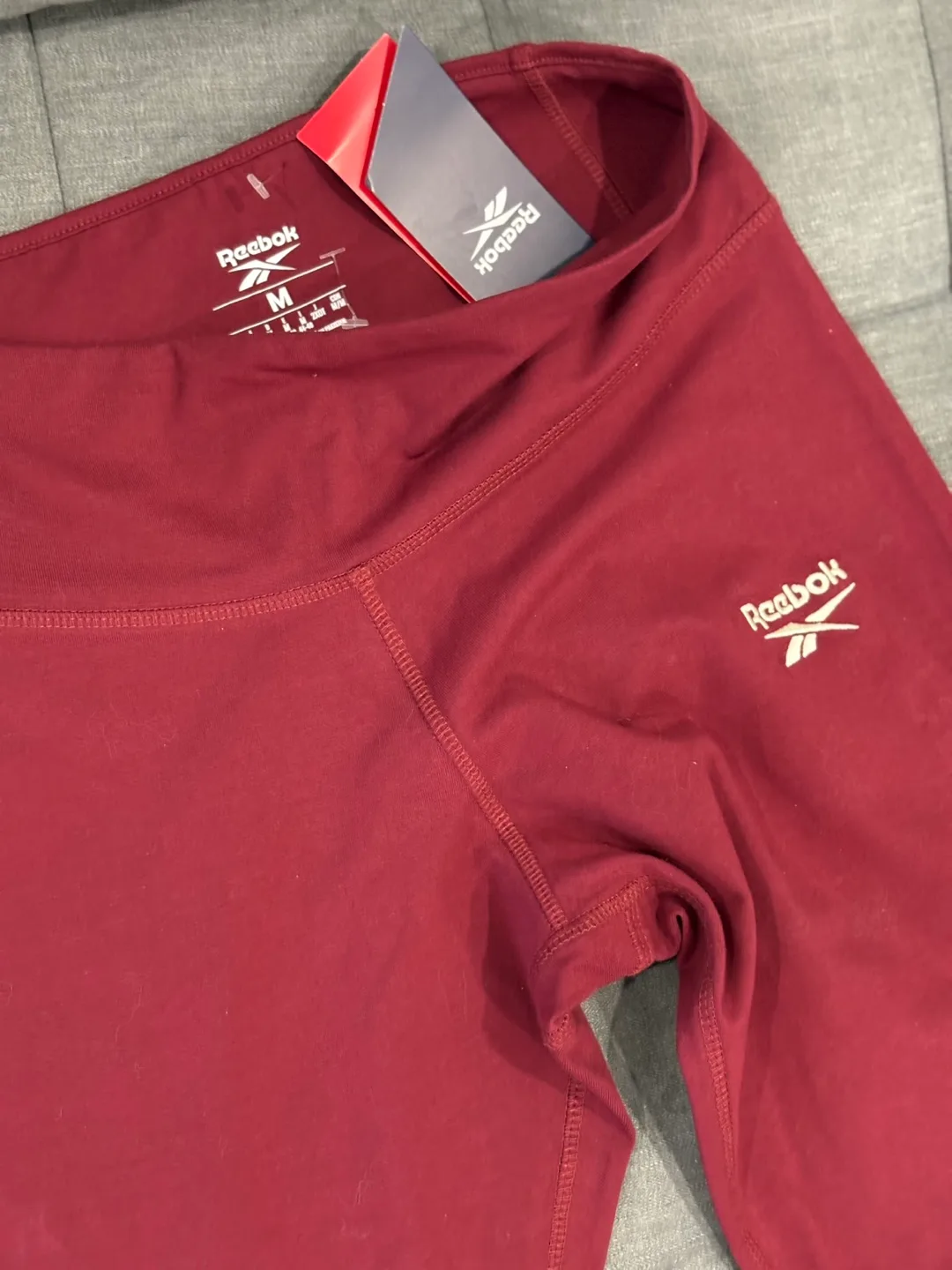 Women's Reebok 7/8 Leggings - Burgundy - Size Medium image indicator(3)