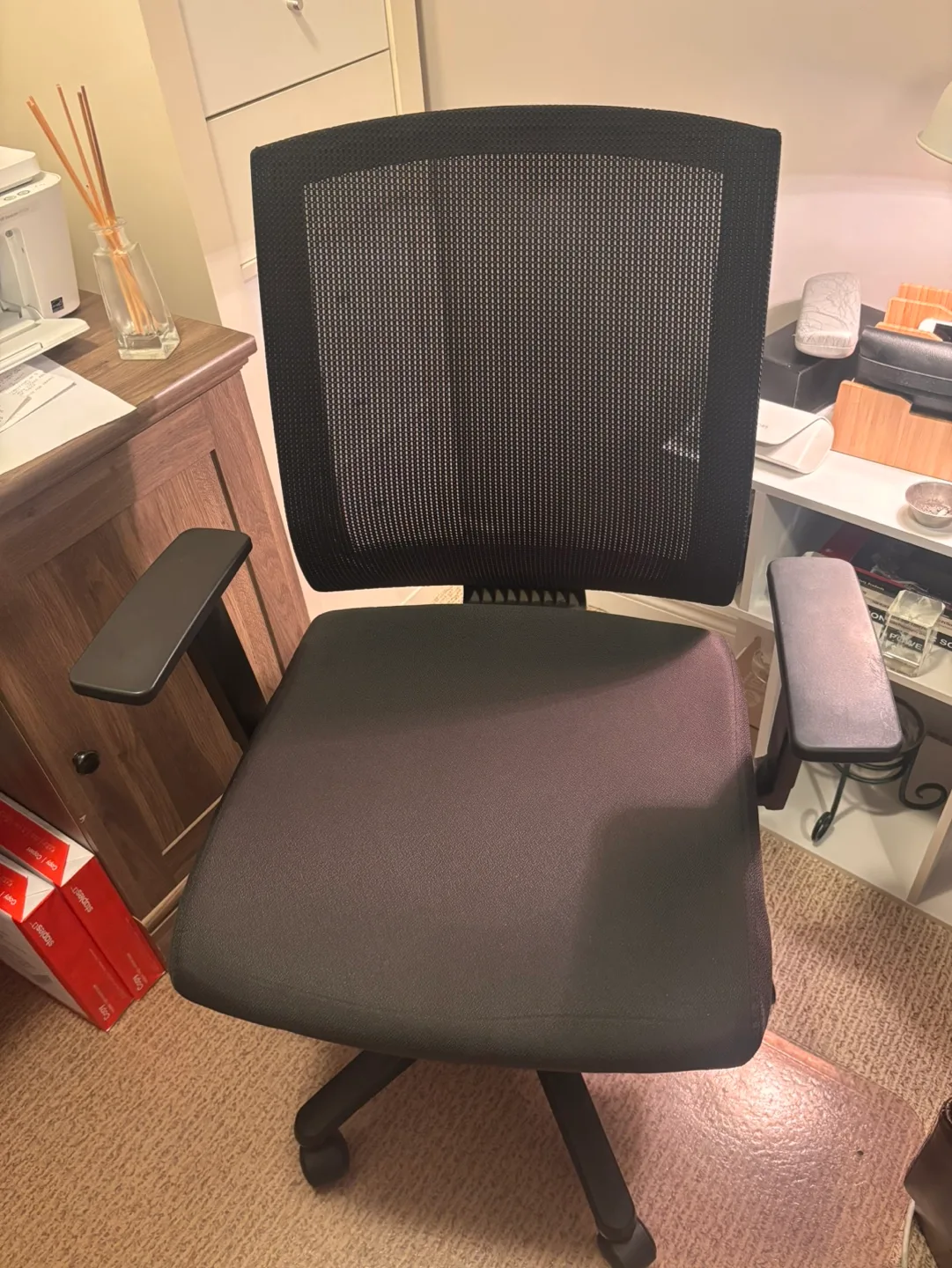 Black Mesh Office Chair thumbnail