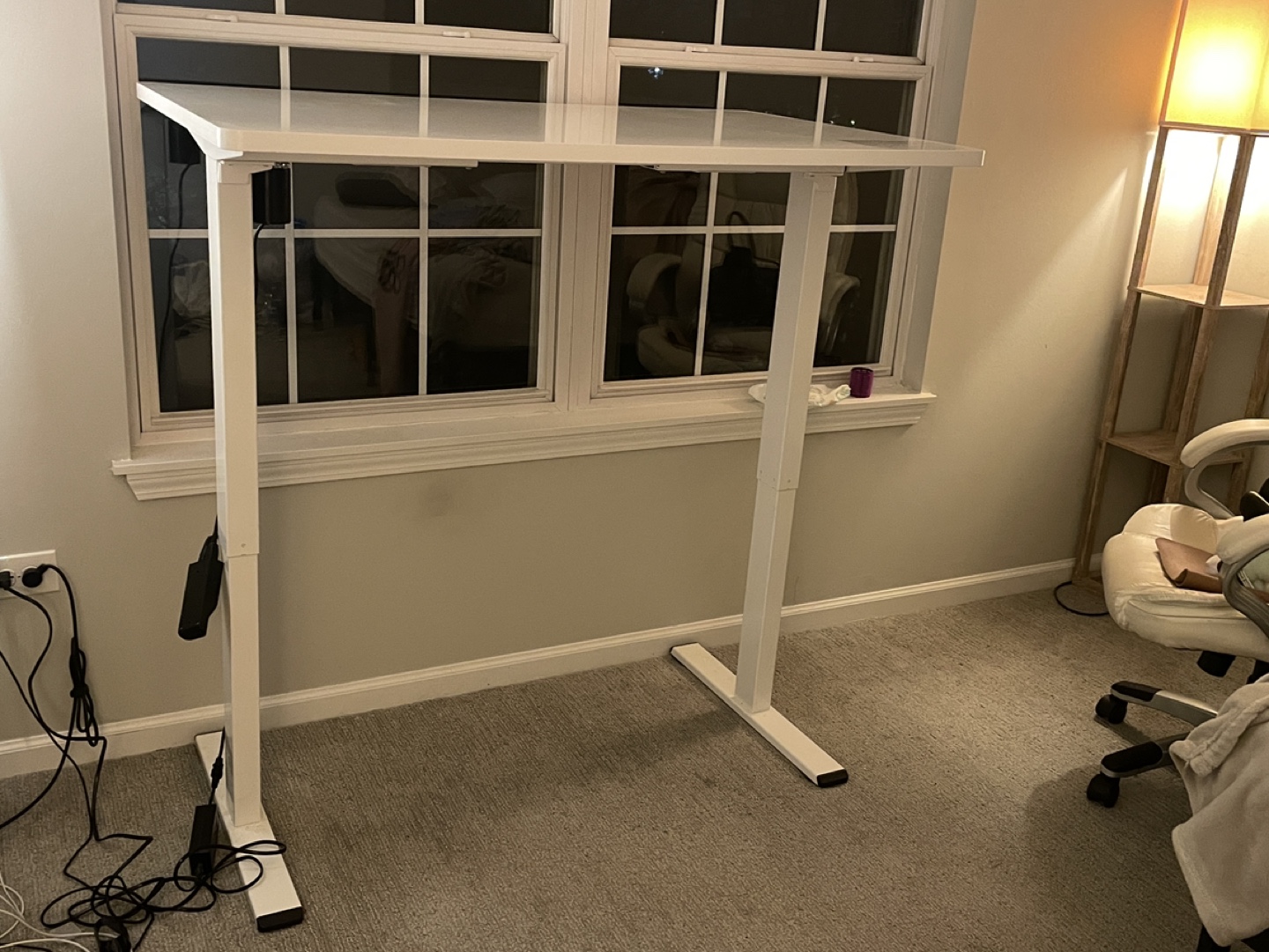 White Electric Standing Desk - photo 2