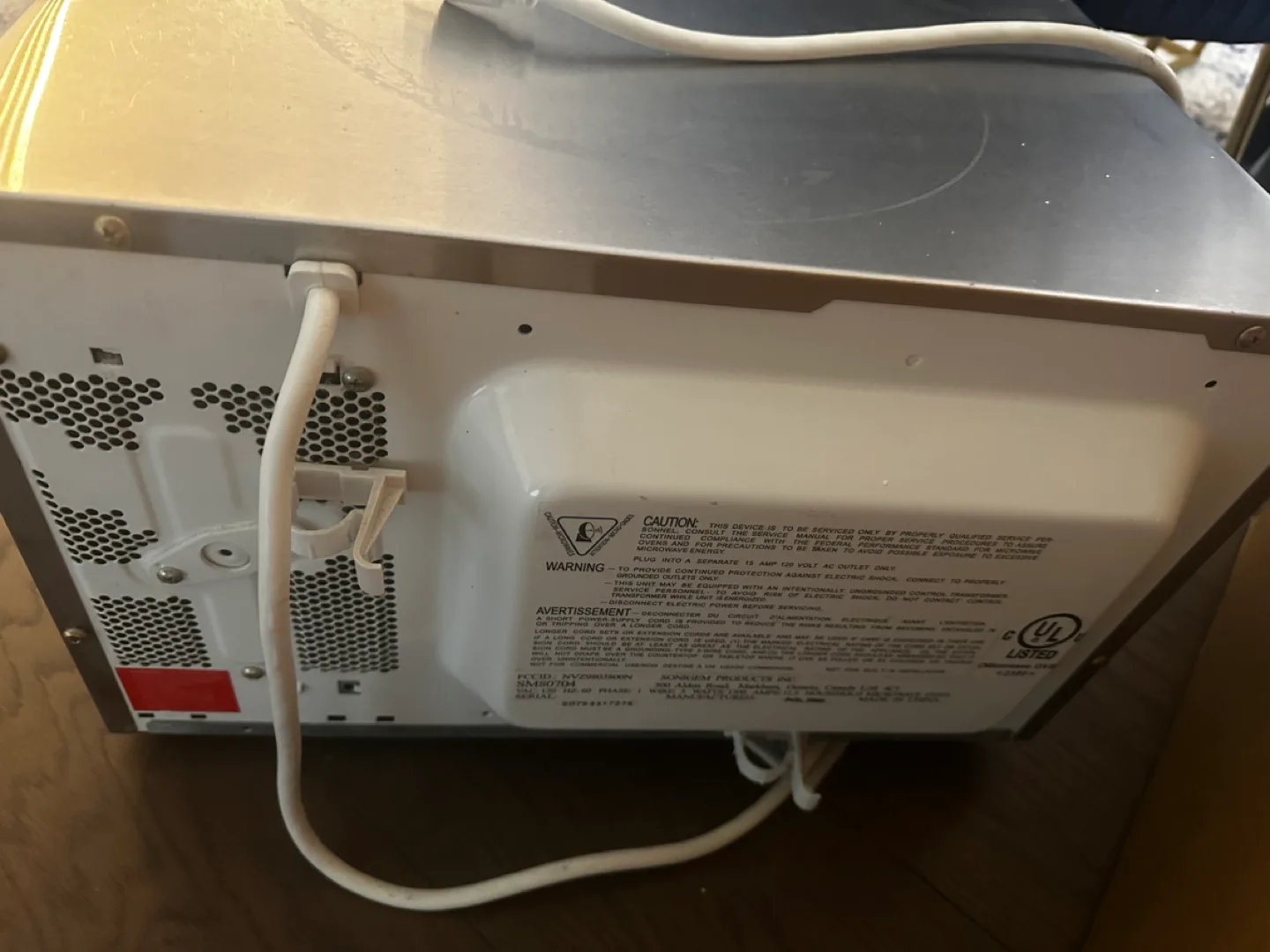 Sylvania Microwave - Like New image indicator(3)