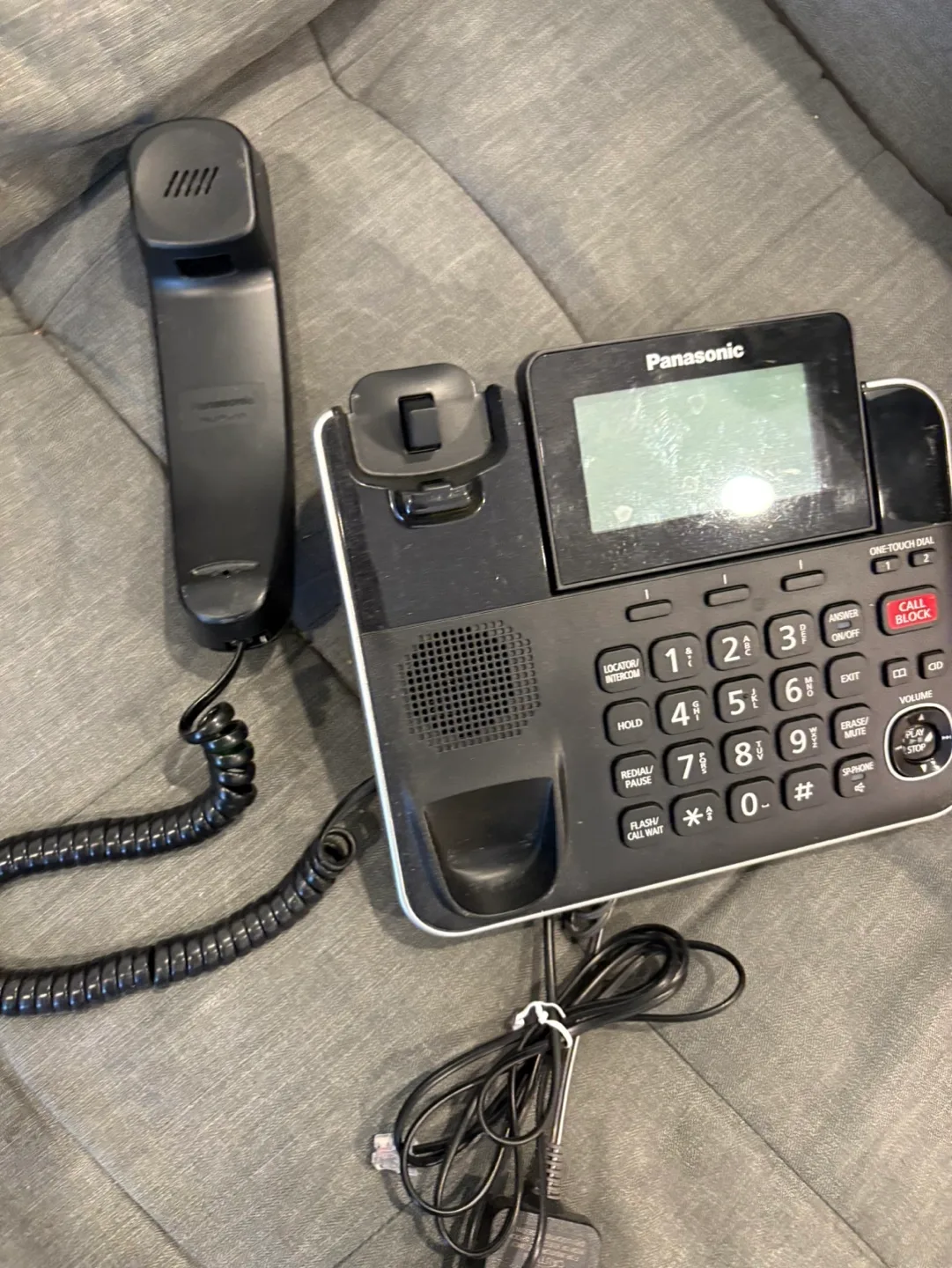 Panasonic Corded Phone with Answering Machine image indicator(2)