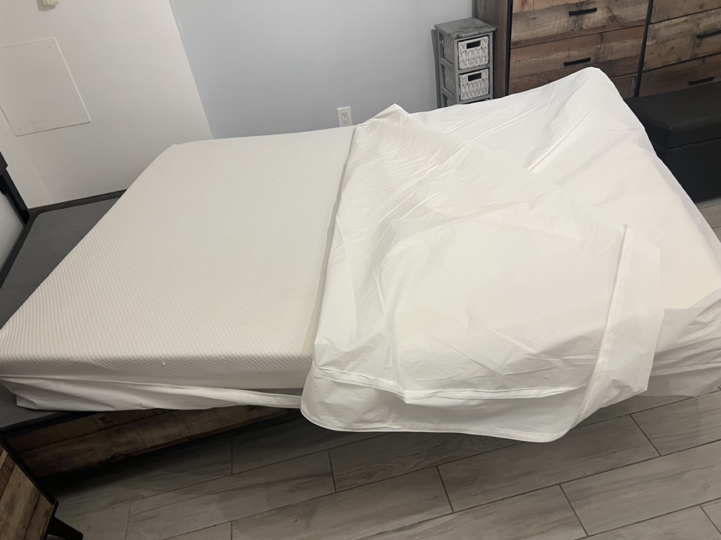 Full Size Mattress and Frame Set - photo 2