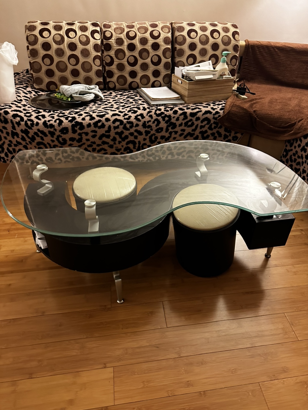 Unique S-Shaped Coffee Table with Two Ottomans