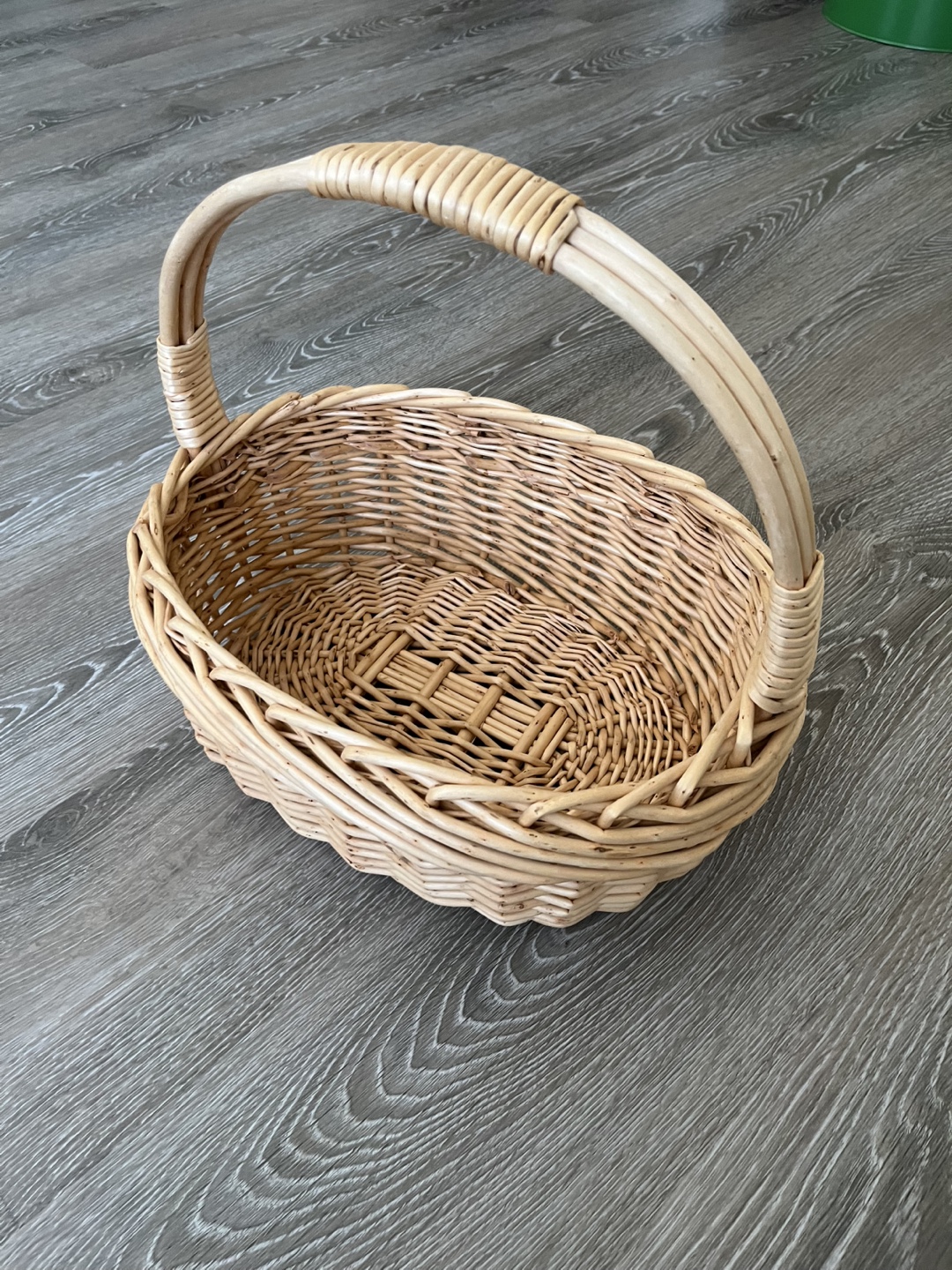 Oval Wicker Basket with Handle