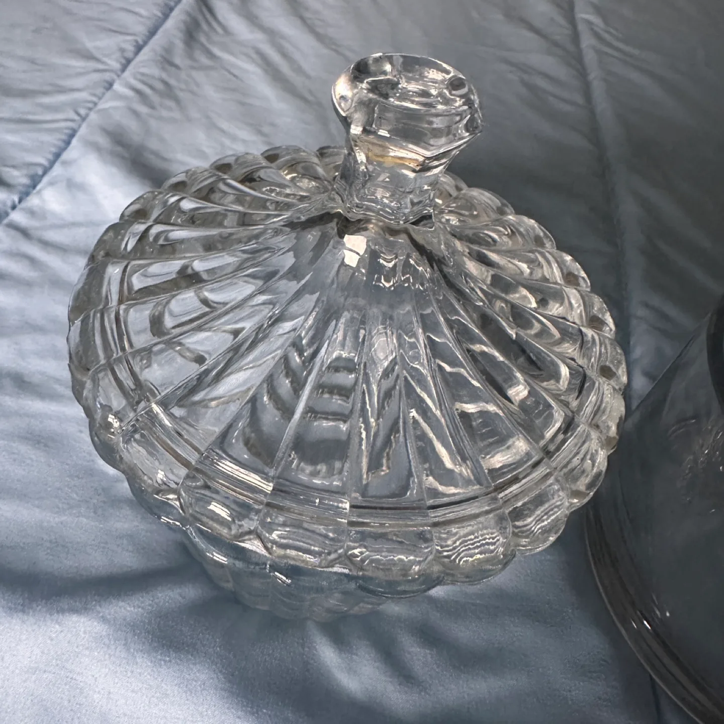 Glass Containers - Perfect for Candles, Organizing, or Decor! image indicator(3)