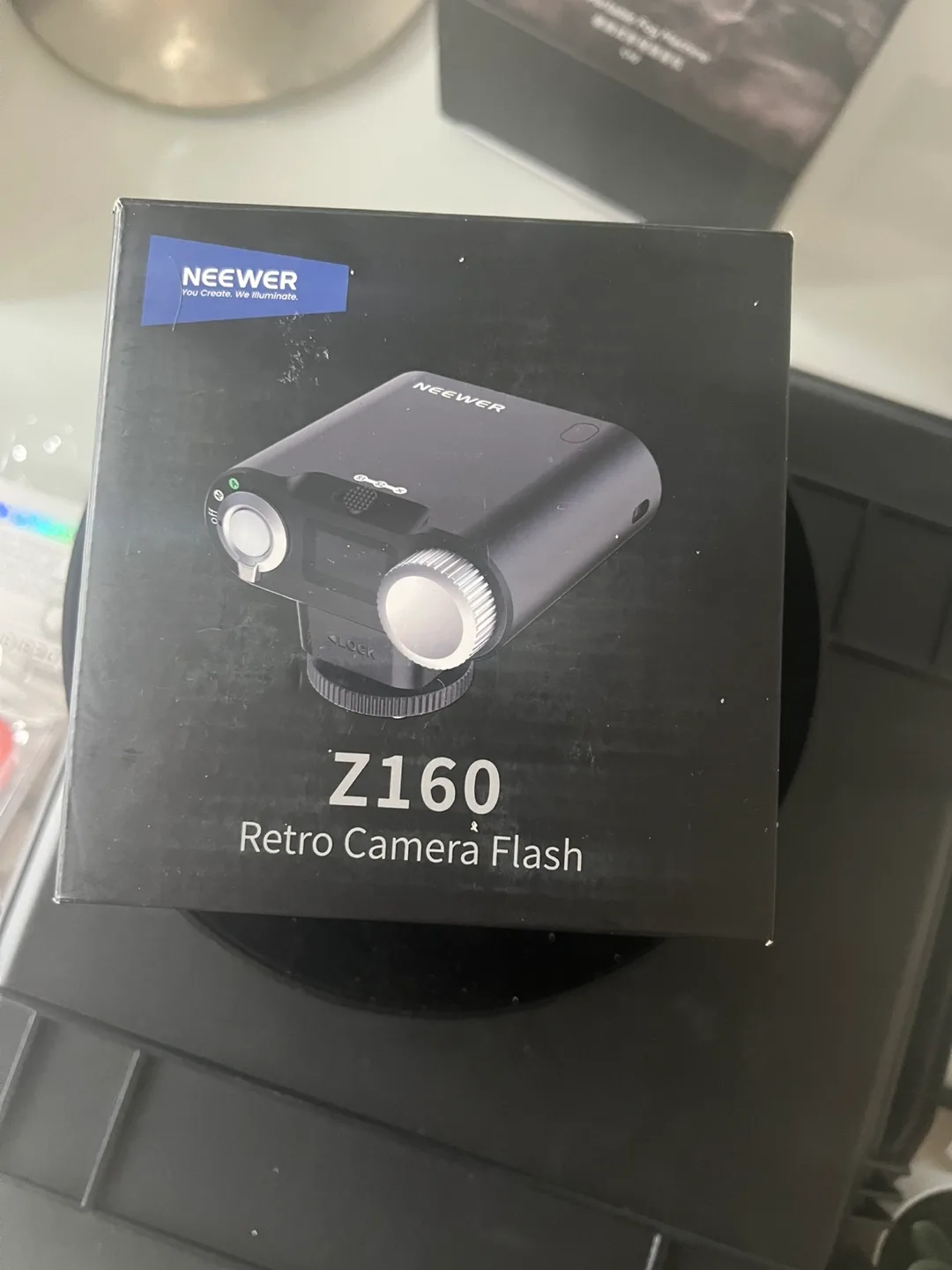 Neewer Z160 Retro Camera Flash image indicator(2)