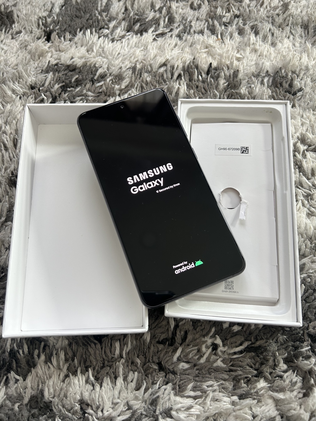 Samsung Galaxy S21 FE 5G Smartphone - Brand New, Sealed Box - photo 3