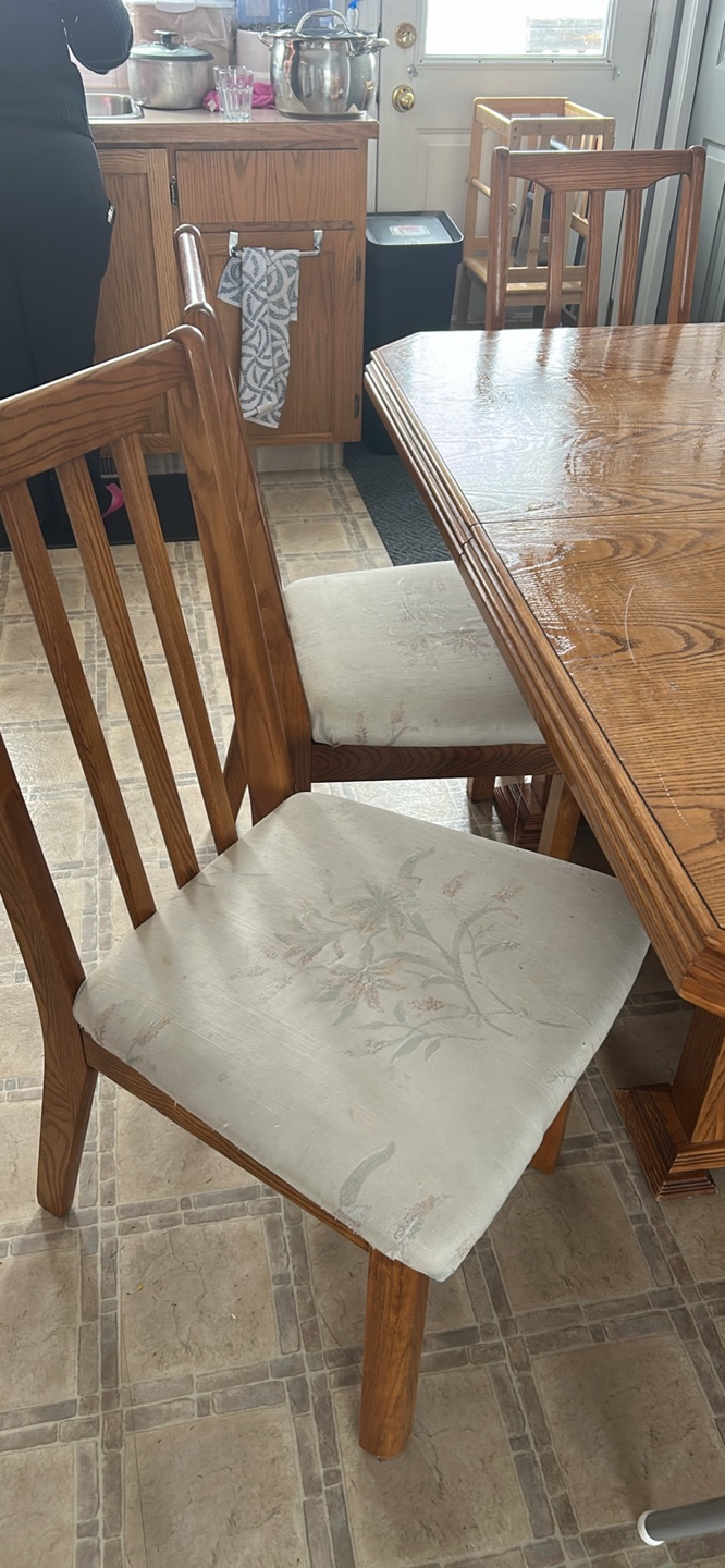 Oak Dining Table and Six Chairs Set - photo 2