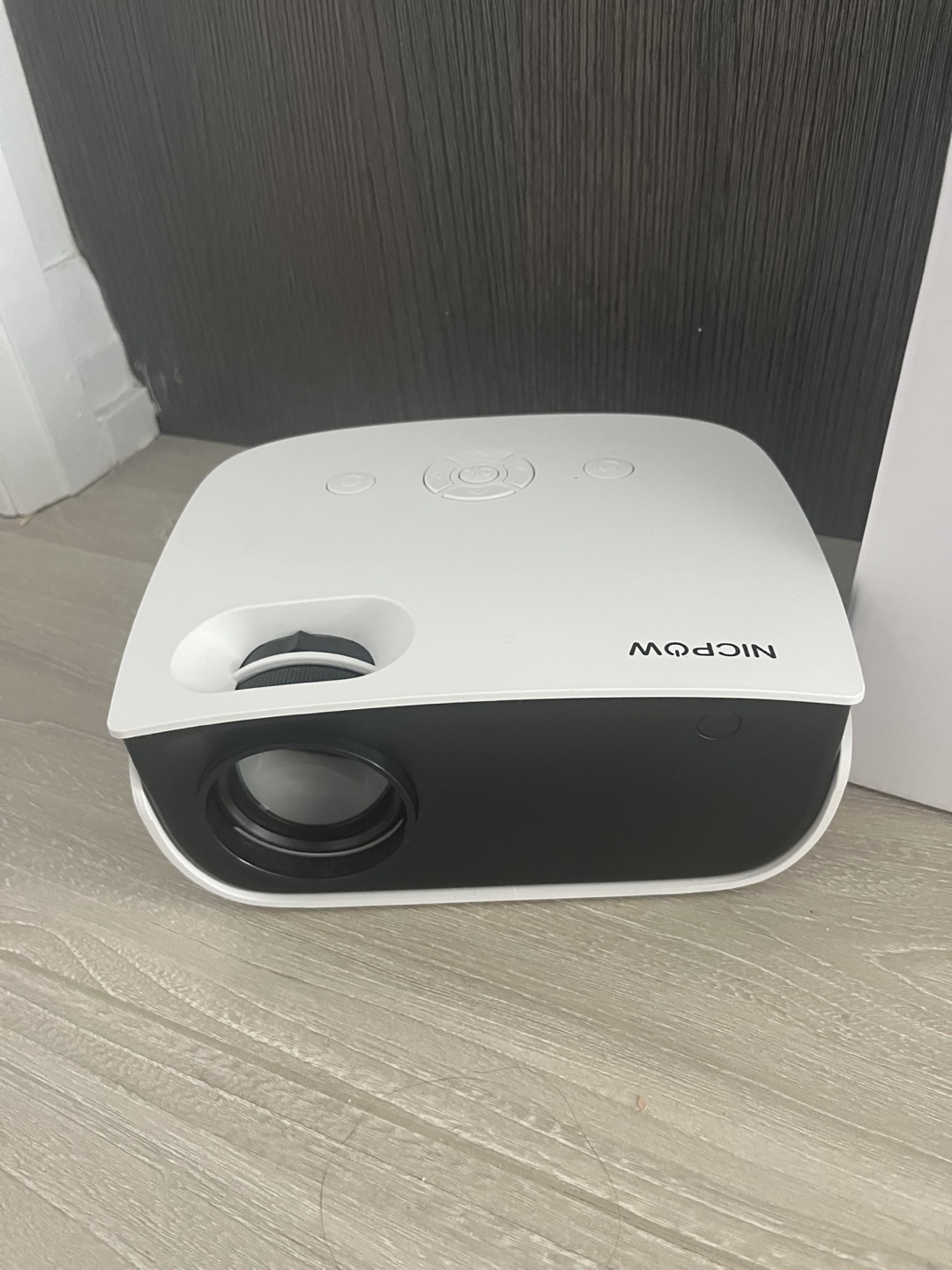 LED Projector - photo 2