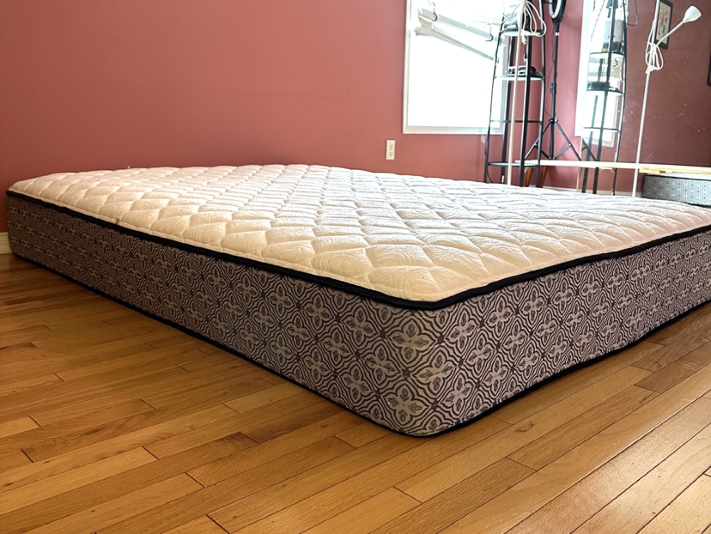Full Size Pillow Top Mattress is Great Condition! (CAN DELIVER) - photo 2