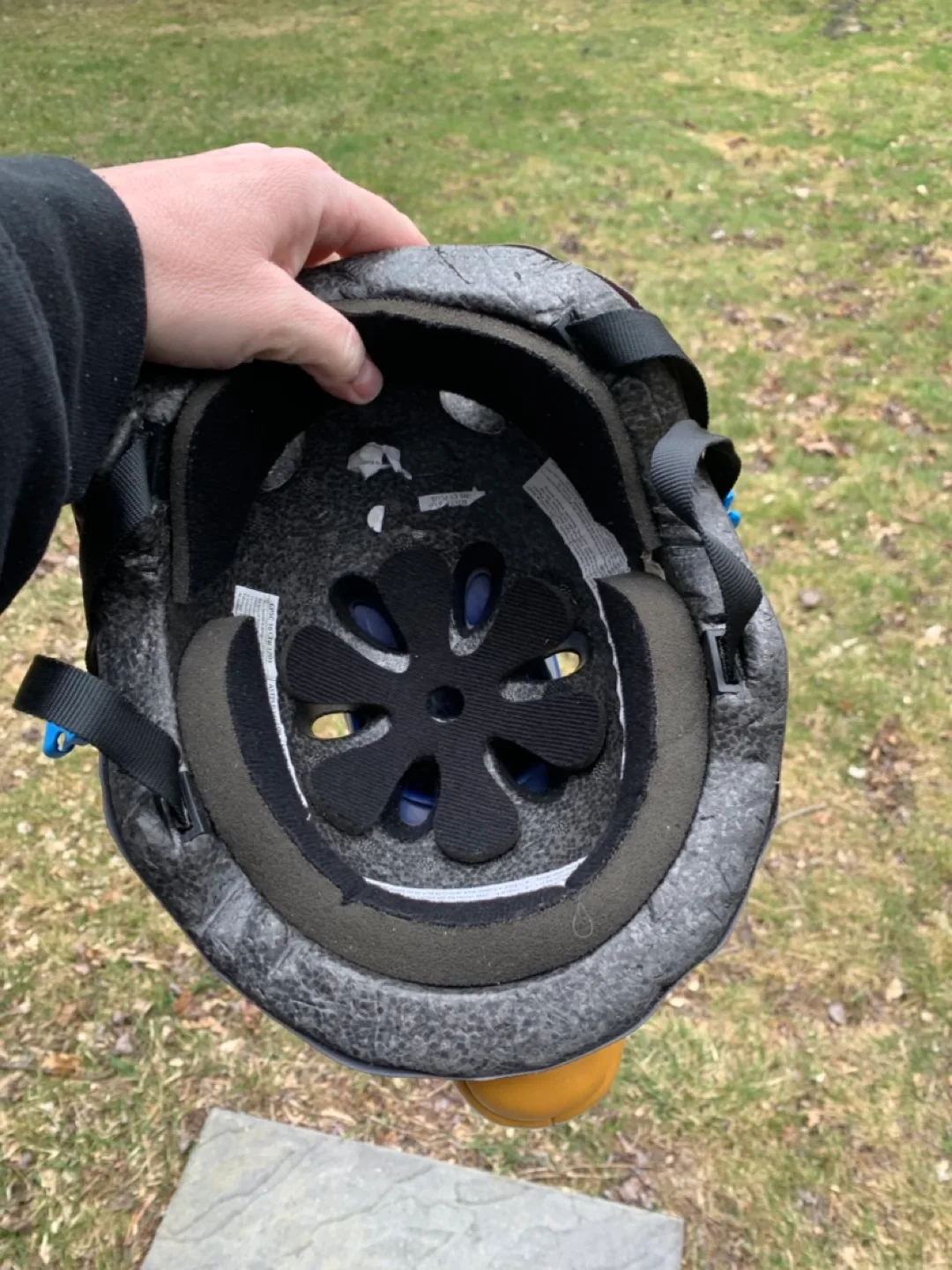 Paw Patrol Chase Bike & Helmet Set image indicator(6)