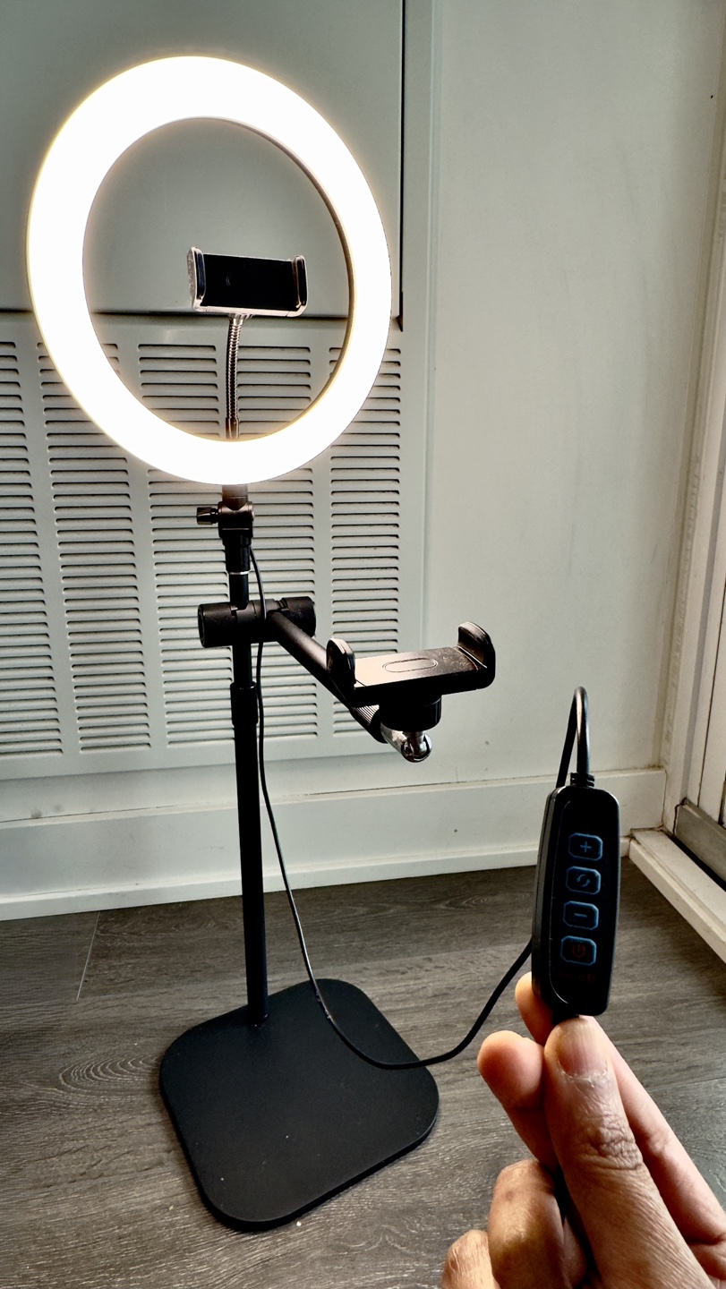 10.5” Ring Light desktop Stand with Phone Holders & Remote
