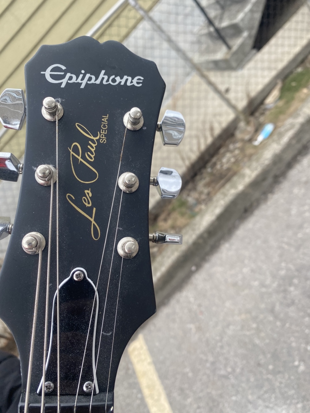 Epiphone Les Paul Special VE Electric Guitar - photo 4