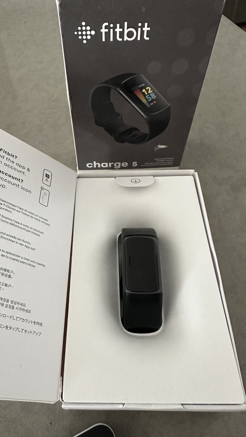 Fitbit Charge 5 Fitness Tracker