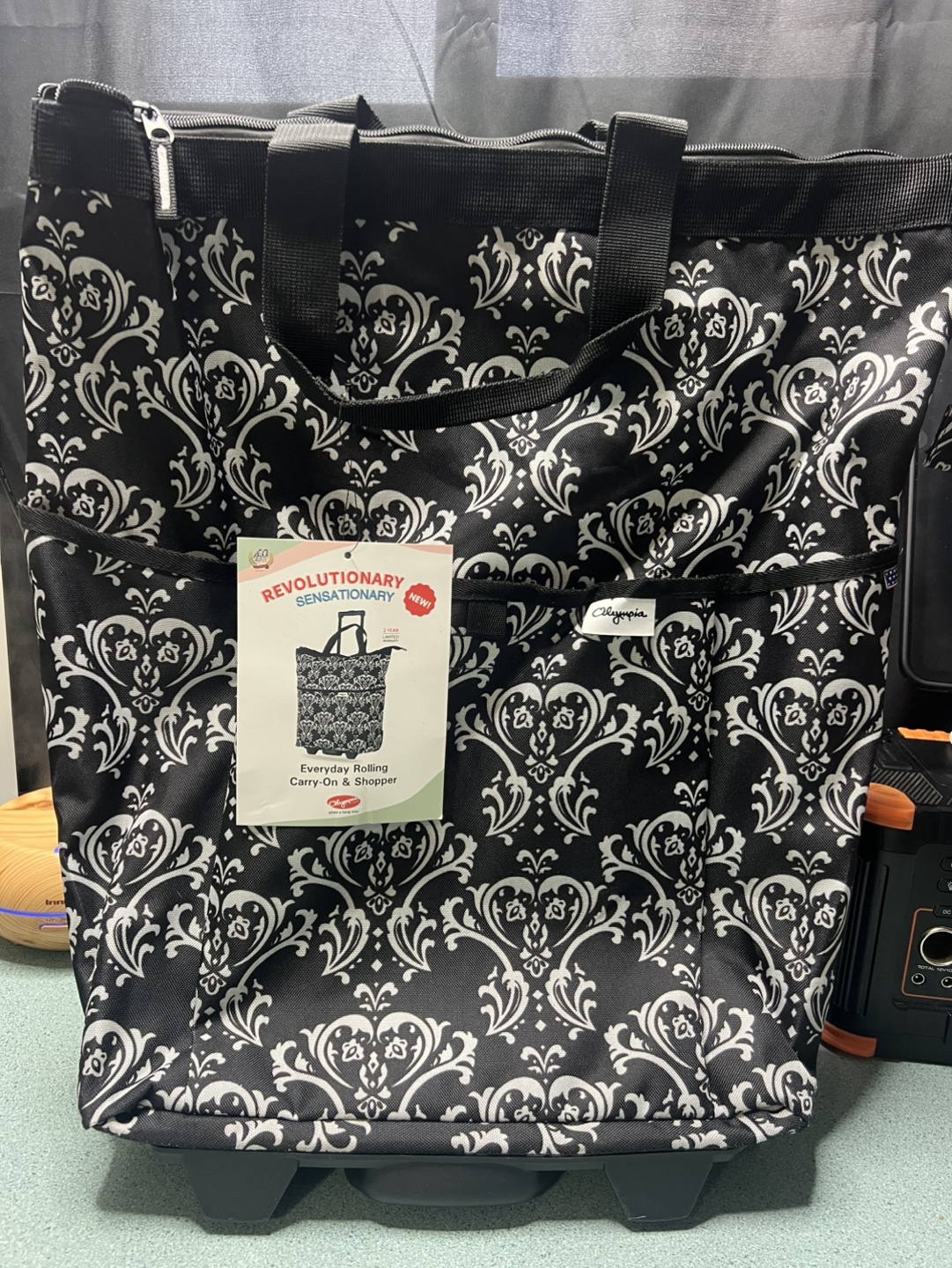 Olympia Everyday Rolling Carry-On & Shopper - Damask