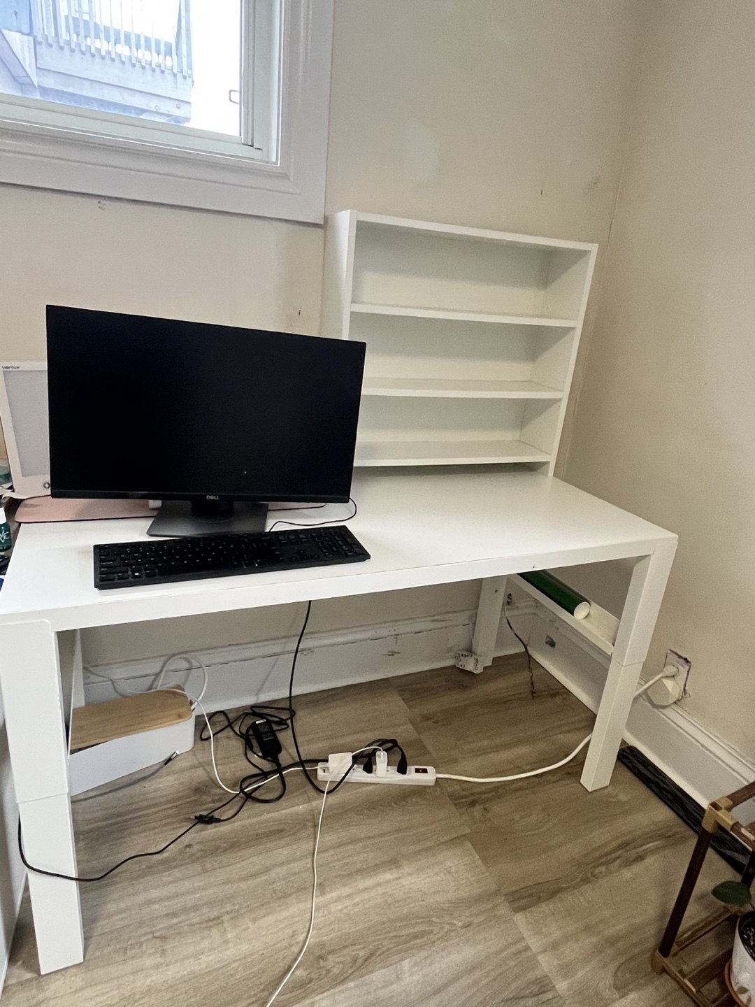 Large desk (ikea)