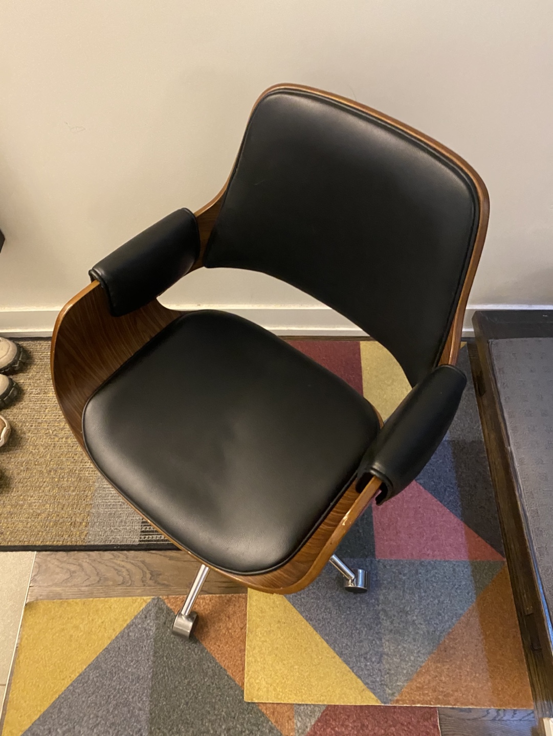 ONLY ONE LEFT - Mid-Century Modern Office Chairs- set of 4!! - photo 3