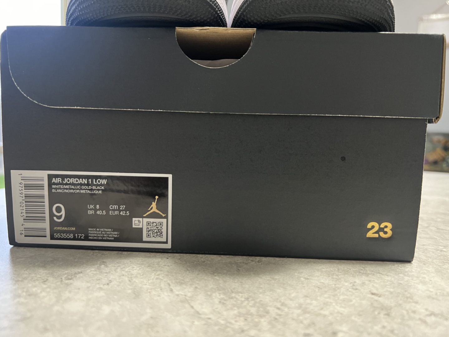 Air Jordan 1 Low - White/Metallic Gold-Black - Size 9