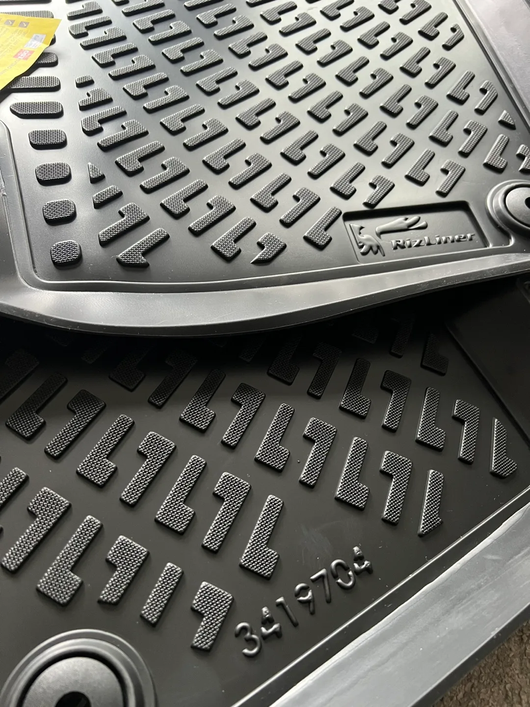 Volvo XC90 2016-2025 3D Custom Floor Mats (No Hybrid Models) image indicator(8)