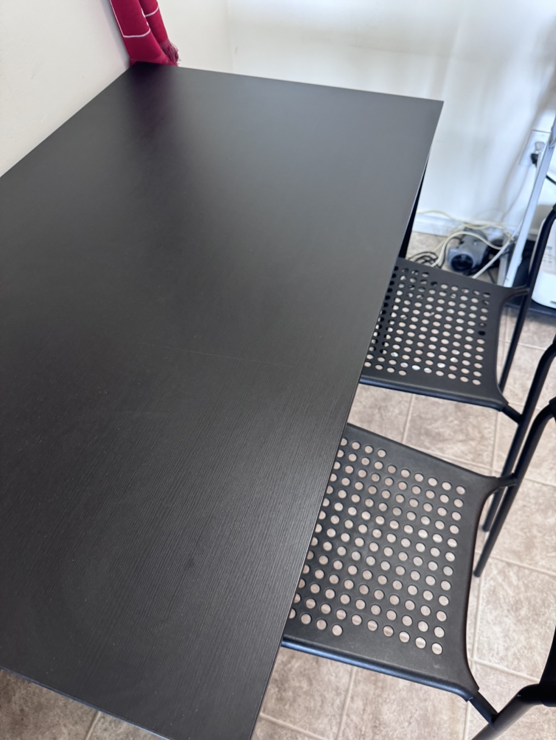 Table and Chair - photo 5