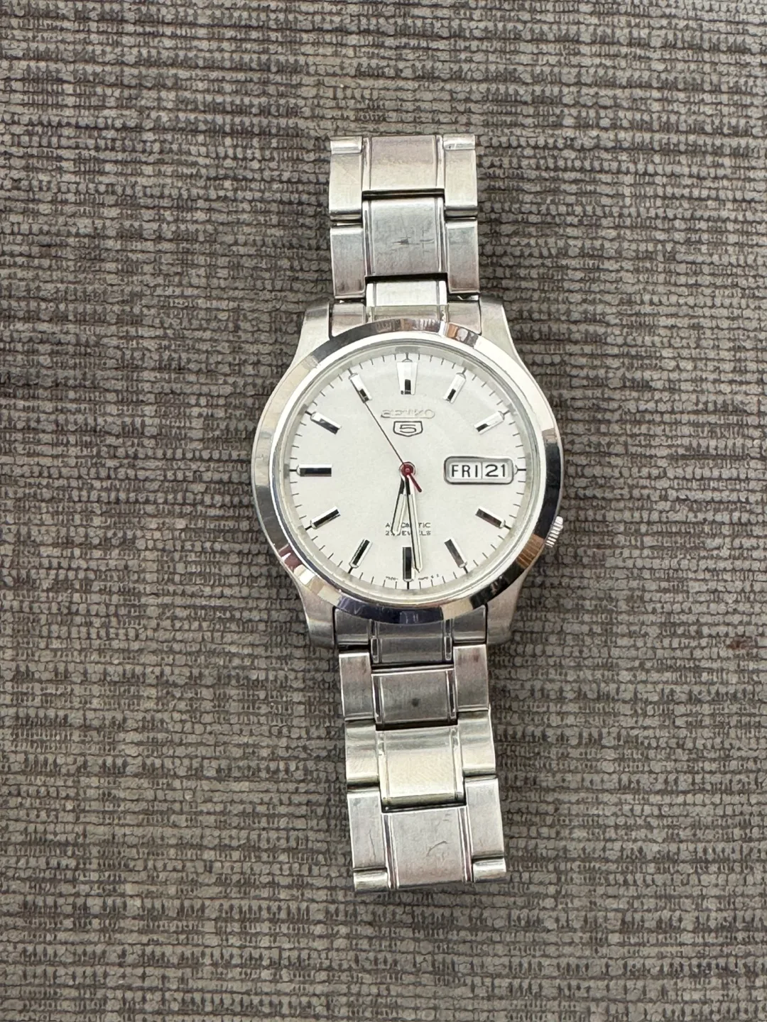 Seiko 5 SNK789 37mm Automatic Watch Silver 7s26 image indicator(2)