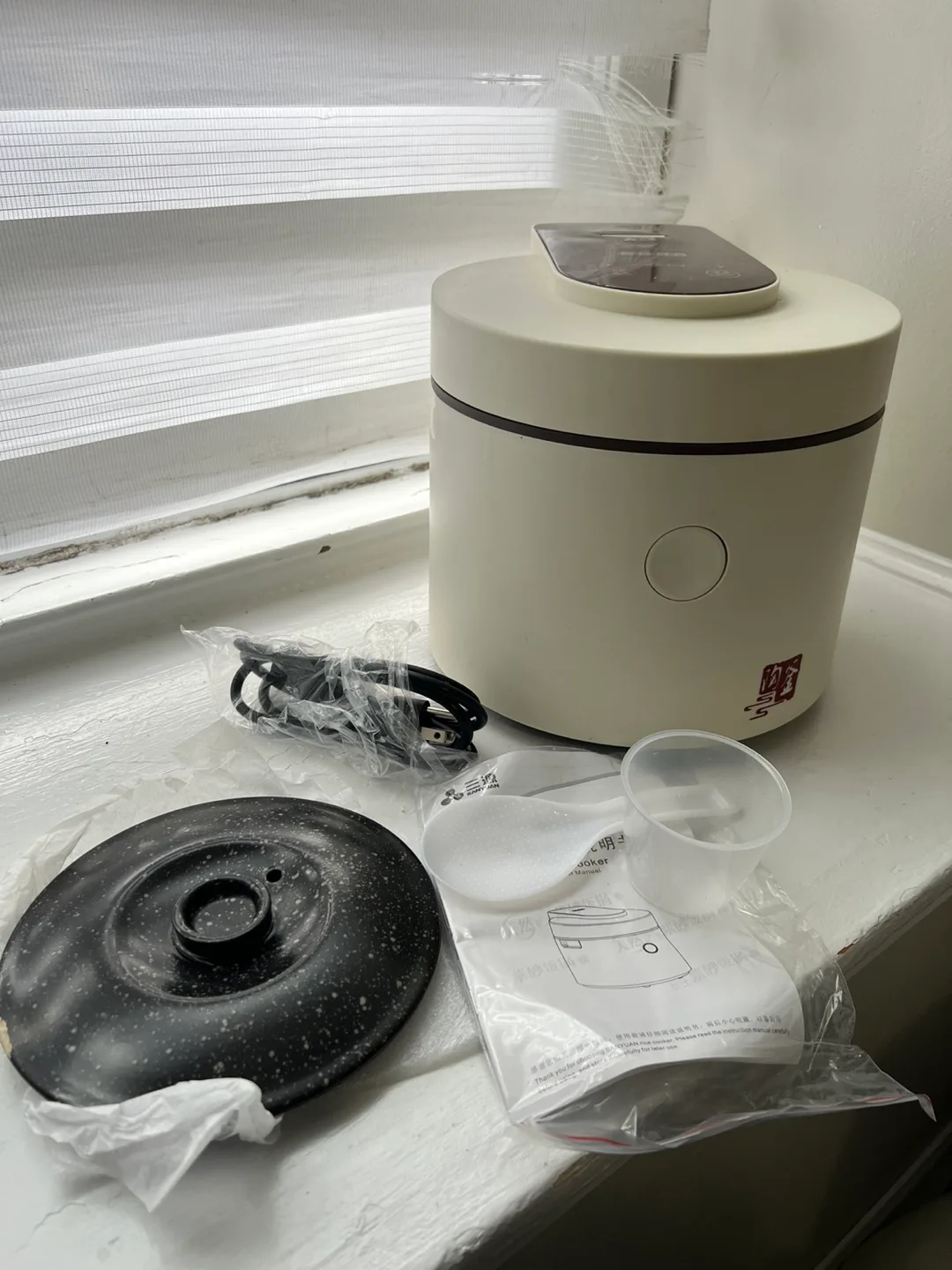 5 Cup Rice Cooker *Missing Inner Pot* image indicator(4)