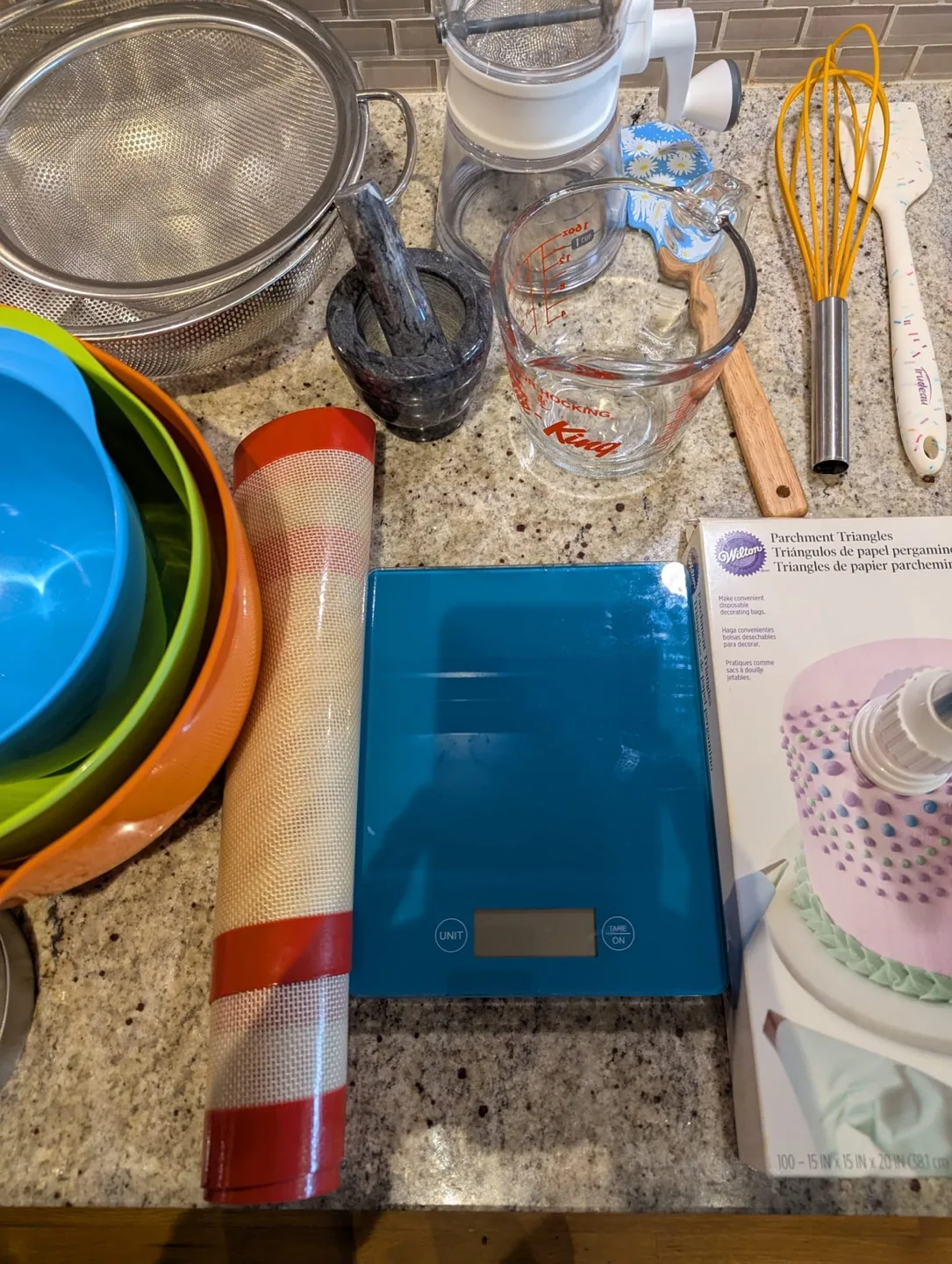 Baking Supplies Bundle - Bowls, Rolling Pin & More! image indicator(5)