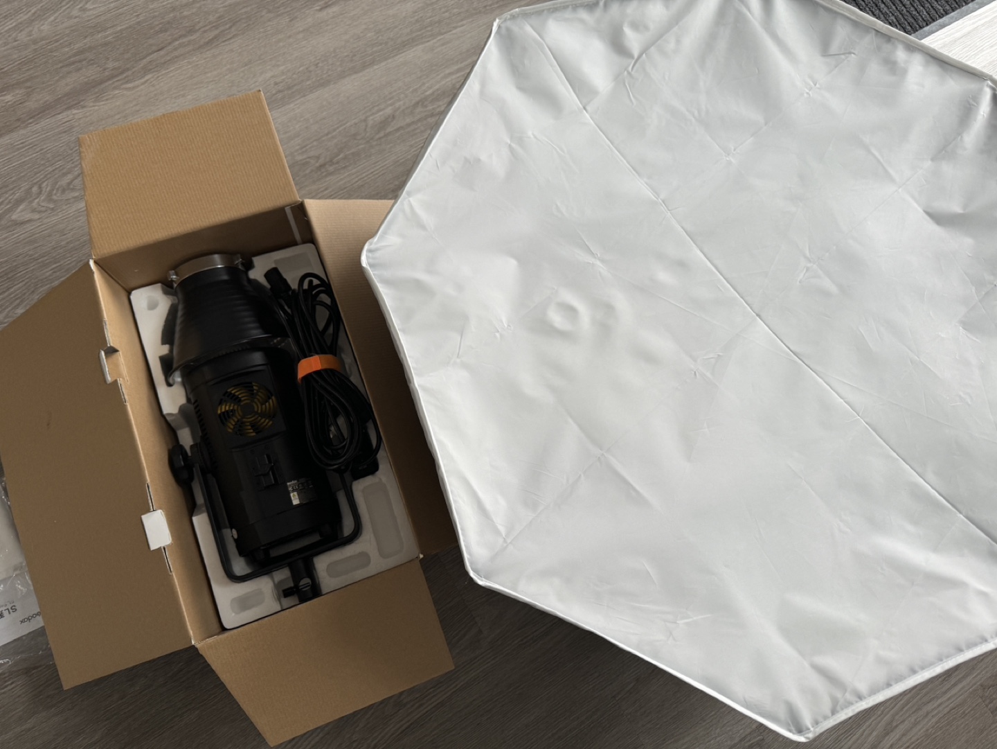 Godox SL150II Video Light Kit with accessories - photo 4